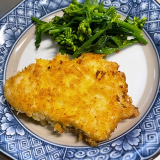 鶏むね肉の大葉とチーズの挟み揚げ